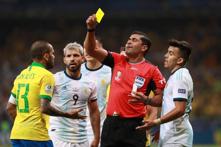 あの意外な知的選手も！21世紀で「最も警告が多かったカード王」TOP10