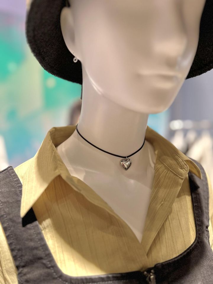 画像: 【GU】モチーフコードネックレス¥590 www.gu-global.com