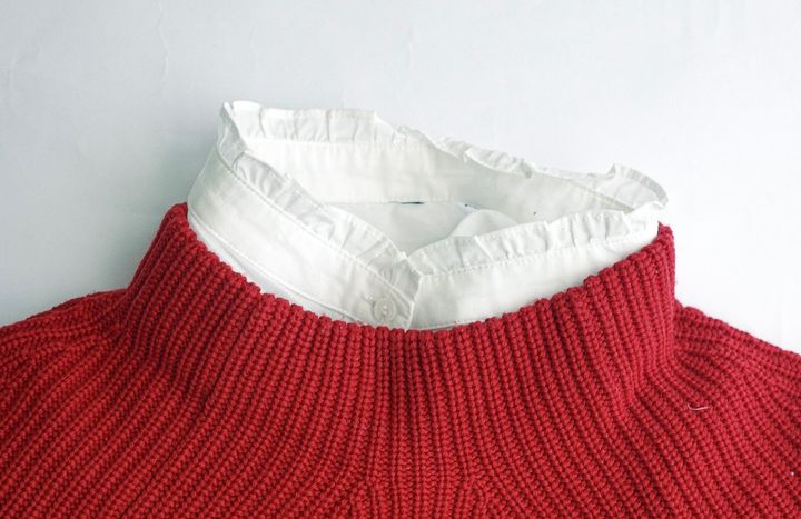 今年のニット…どう着る？カラーは赤、“重ねる”のが編集部の気分です【ちょっとひと息。コラムの時間ですよ！ from FUDGE.jp編集部 vol.36】