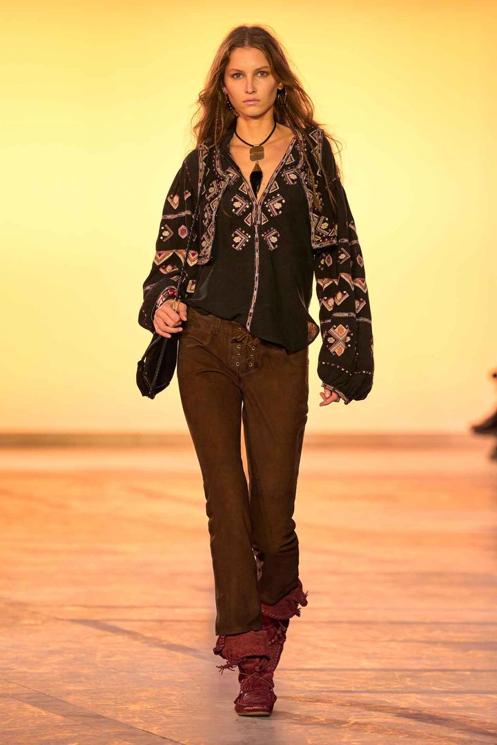 画像2: ISABEL MARANT 2025年春夏コレクション 出典：イザベル マラン