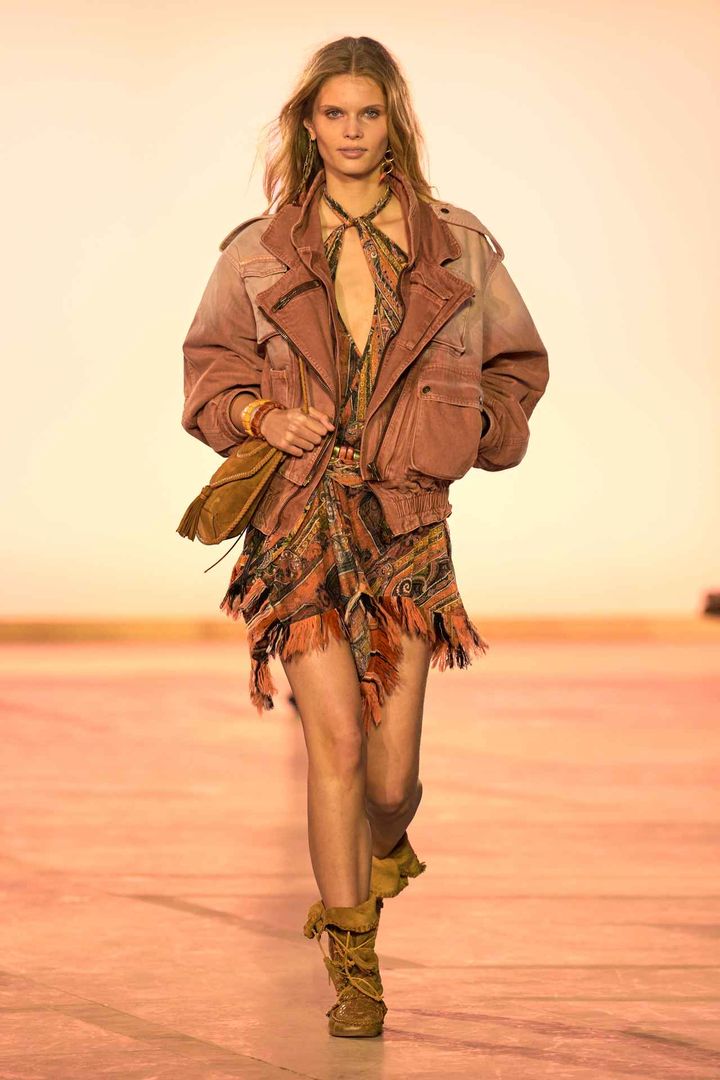 画像2: ISABEL MARANT 2025年春夏コレクション 出典：イザベル マラン