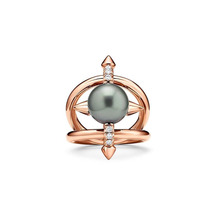 「ティファニー タイタン バイ ファレル・ウィリアムス」リング（PG×タヒチアンパール×ダイヤモンド）￥1,485,000