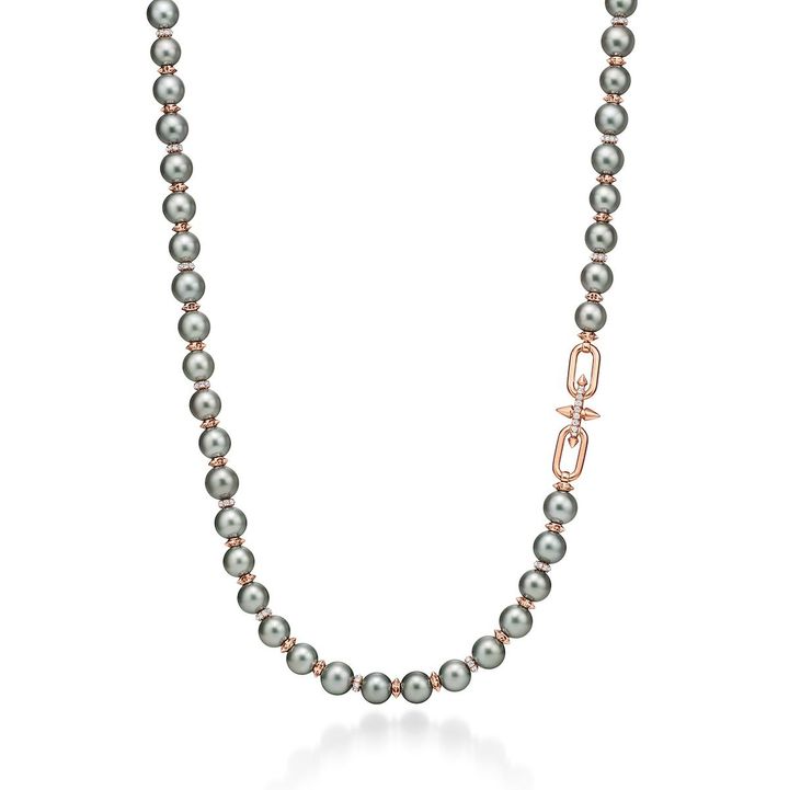 「ティファニー タイタン バイ ファレル・ウィリアムス」ネックレス（PG×タヒチアンパール×ダイヤモンド）￥9.405,000