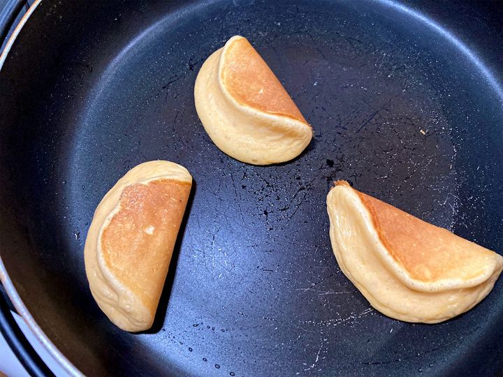 半分に折りたたんだ生地