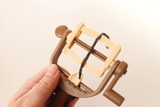 ダイソー ボンボン タッセルメーカー