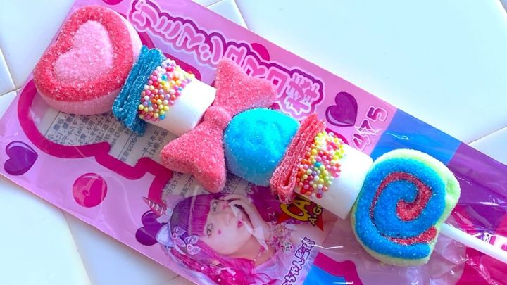 しなこちゃんのグミマシュマロ棒 パッケージから出したところ1