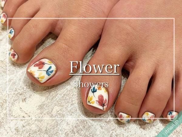 Showers.が投稿したネイルデザイン [photoid:I0127737] via Itnail Design (746242)