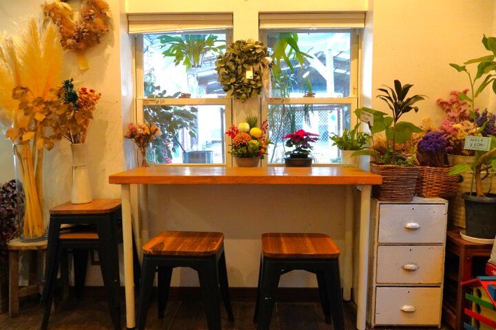 横浜元町で家庭料理のお昼ごはん♪お花屋さんの中にあるほっと和む「食堂ノチノチ」