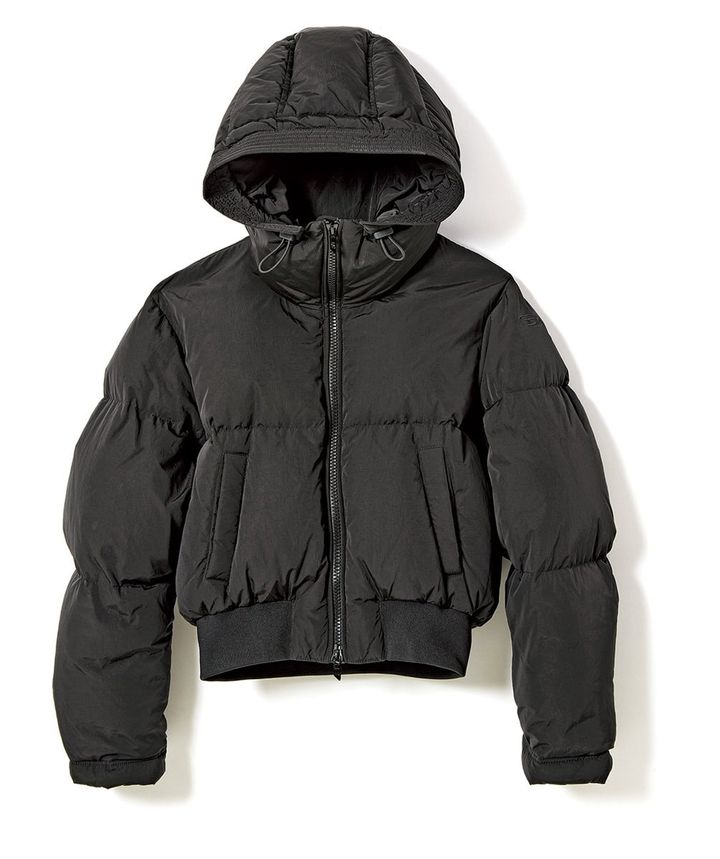 アウター×肌見せ DIESEL