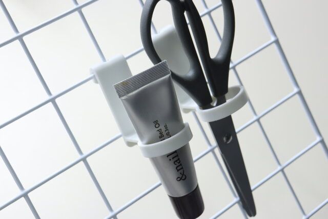 セリアのプチプラワイヤーネット用リングフック 2P