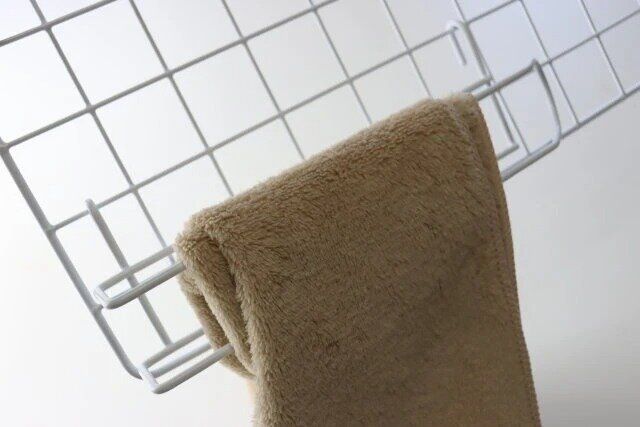 セリアの便利なワイヤー マルチホルダー ホワイト