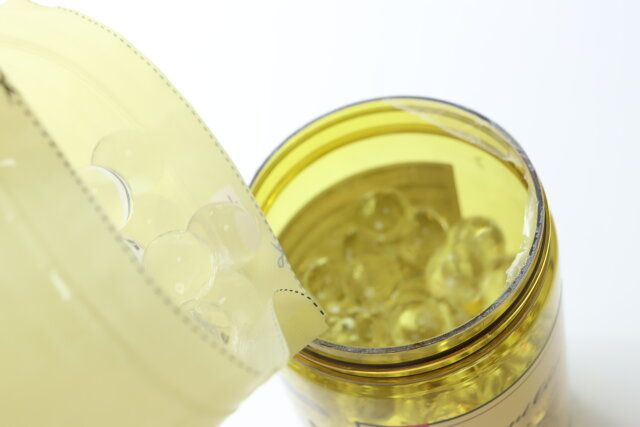 ダイソー 消臭ビーズ 金木犀の香り 詰め替え用 詰め替え