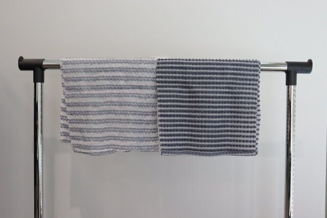 物干しに掛けたボディタオル