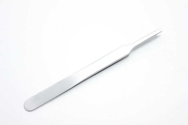 ダイソーのラウンドチップピンセット8