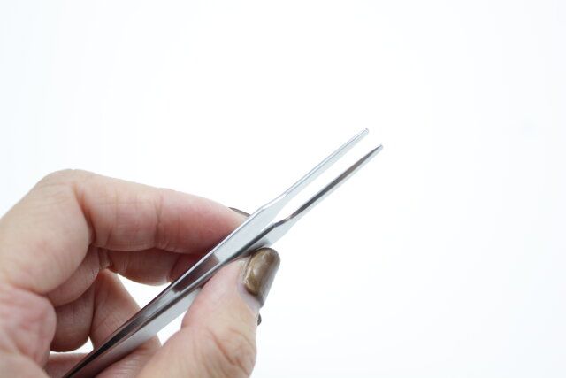 ダイソーのラウンドチップピンセット6