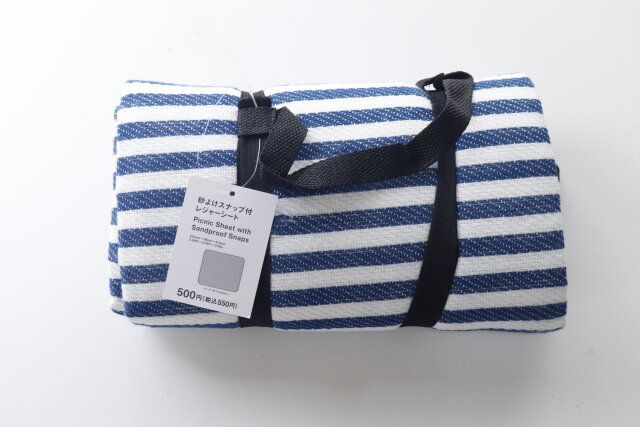 スタンダードプロダクツ 砂よけスナップ付レジャーシート 商品タグ