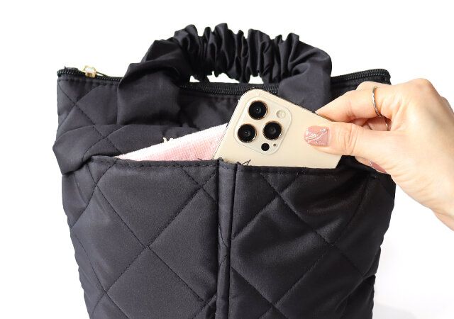 宝島社ムック付録のMERCURYDUOの2WAYキルティングショルダーバッグ7