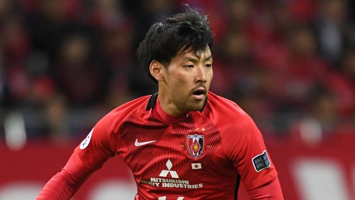 日本代表招集歴もある35歳MF、現役引退を発表…2014年に“禁断移籍”の名ボランチ