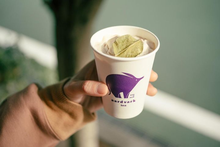 「栗とあずきのほうじ茶ミルクティー」700円