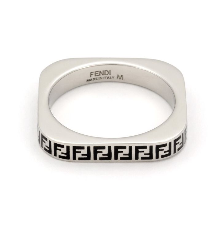 「フェンディ ヘキサゴン」リング￥47,300