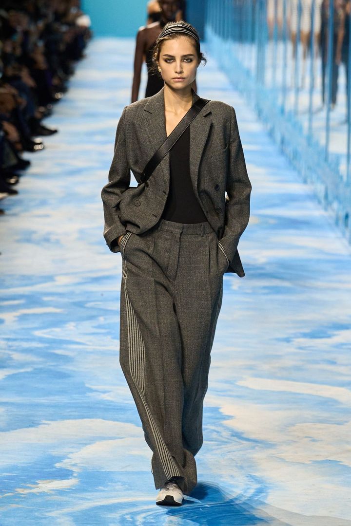 DIOR 2025年春夏 コレクション