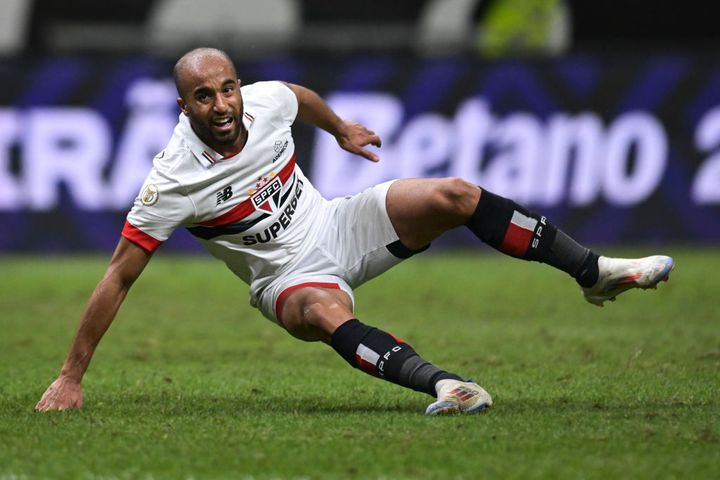 ネイマール帰還！育ったクラブに戻って活躍したブラジル人7名