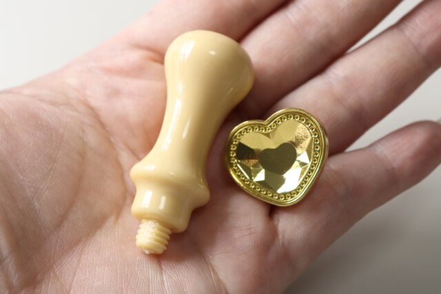 セリア シーリングワックス押し型 ハートダイヤ