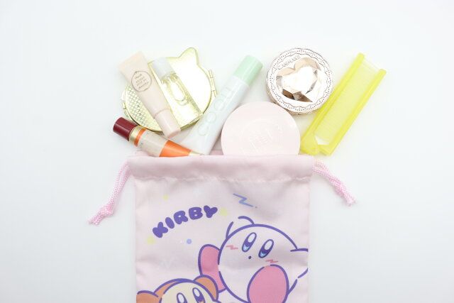 ダイソーの星のカービィ ミニ巾着 ニューレトロにコスメを収納