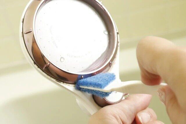 ダイソー カビ落ちくん 防カビ剤入すき間用スティック パッケージ