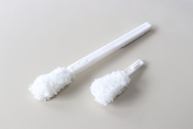 ダイソー 磁石で引っ付くお風呂のパッキンクリーナー（取り換え式）