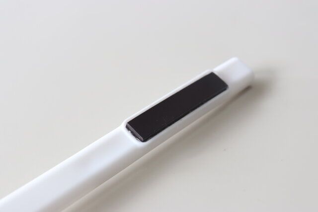 ダイソー 磁石で引っ付くお風呂のパッキンクリーナー（取り換え式） 磁石