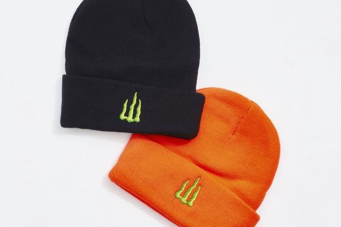 SAVE SHOCKのMOUNTAIN ENERGY BEANIE