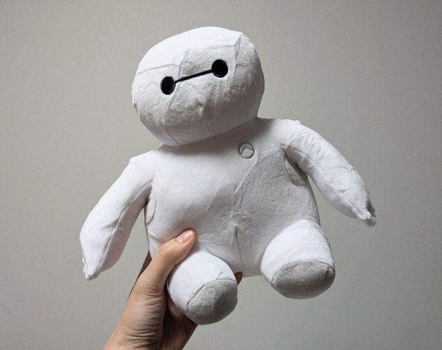 ベイマックスの抱きぬいぐるみ
