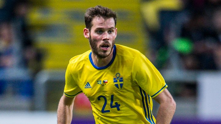 “黄金の右足”でJリーグでも活躍した元スウェーデン代表DF、現役引退を発表 「皆さん、本当にありがとうございました！」