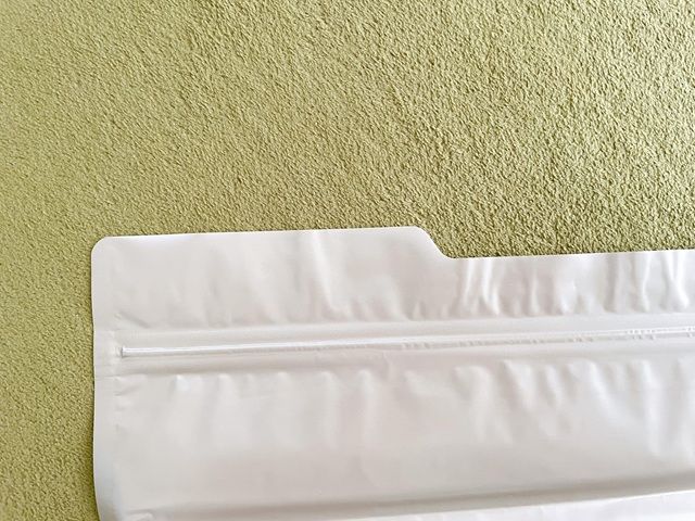 ダイソー食パン冷凍保存袋 ジップ付き