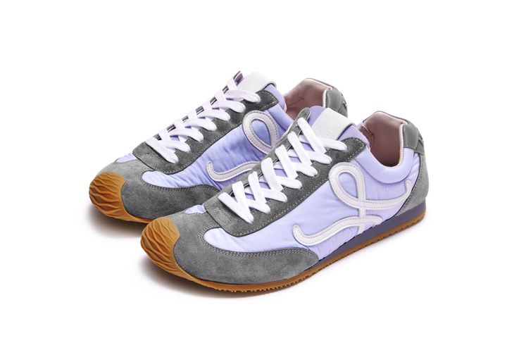 「バレエランナー 2.0」ライラック／ホワイト／グレー ¥106,700