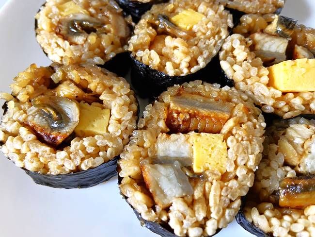 ロピア みちば先生お墨付き 鰻巻き 中身