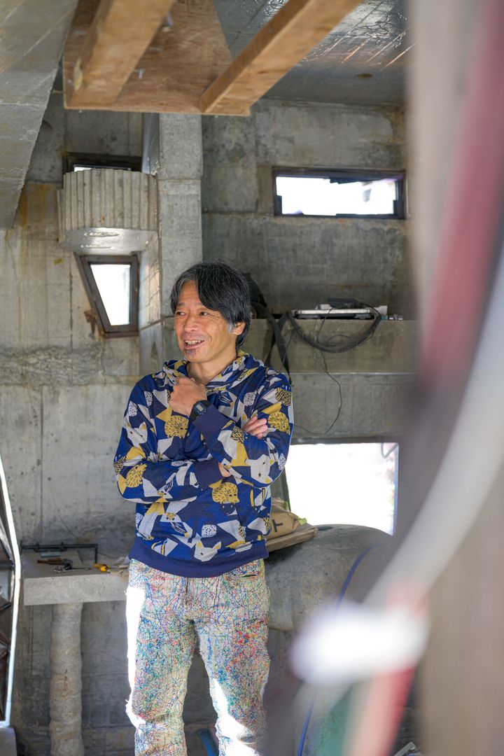 〈蟻鱒鳶ル〉岡啓輔