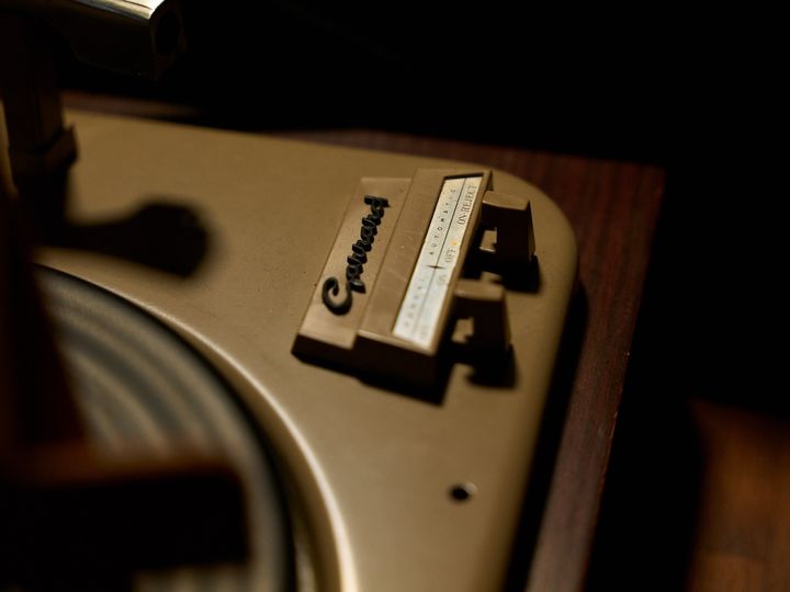 ターンテーブル