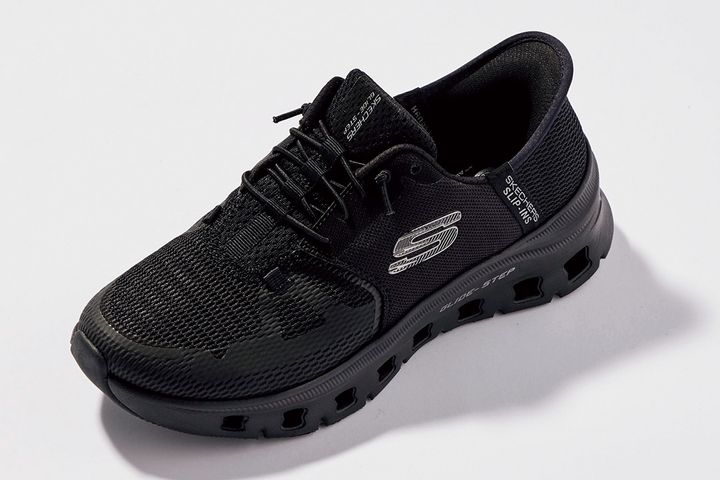 オシャレなだけじゃない！機能的で汎用性が高いモノトーンスニーカー12選