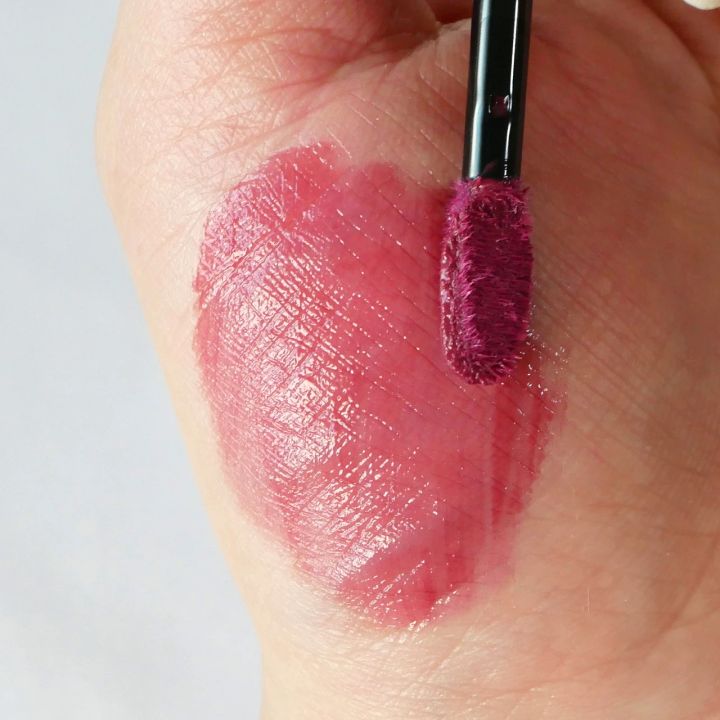 ヴィセ ネンマクフェイクリキッド RD430 ローズのため息 ブルベ冬