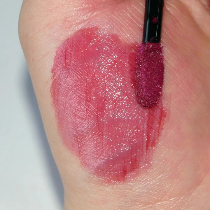 ヴィセ ネンマクフェイクリキッド RD430 ローズのため息 ブルベ冬