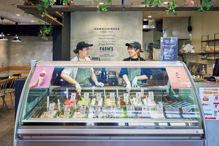 Gelato&Caffe いざわ苺園 道の駅しもつけ店 店内