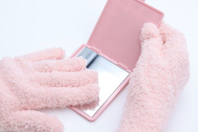 ダイソーのマイクロファイバーお掃除手袋の使用例2