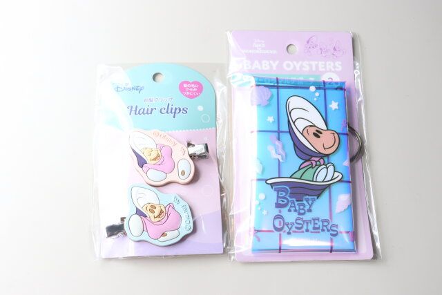 セリア ＜ヤングオイスター＞前髪クリップ オーロラマルチポーチ／ヤングオイスター／ふしぎの国のアリス パッケージ