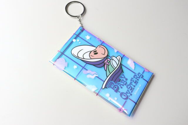 セリア オーロラマルチポーチ／ヤングオイスター／ふしぎの国のアリス