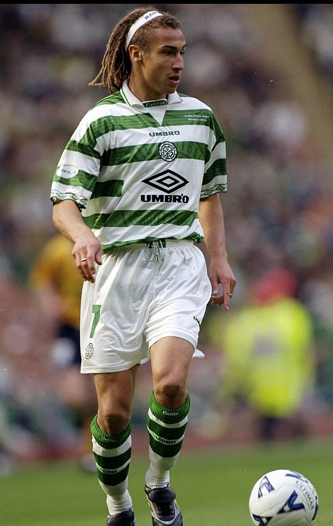 27歳の日本代表FWは伝説ストライカー級！？海外監督が最強助っ人と比較する