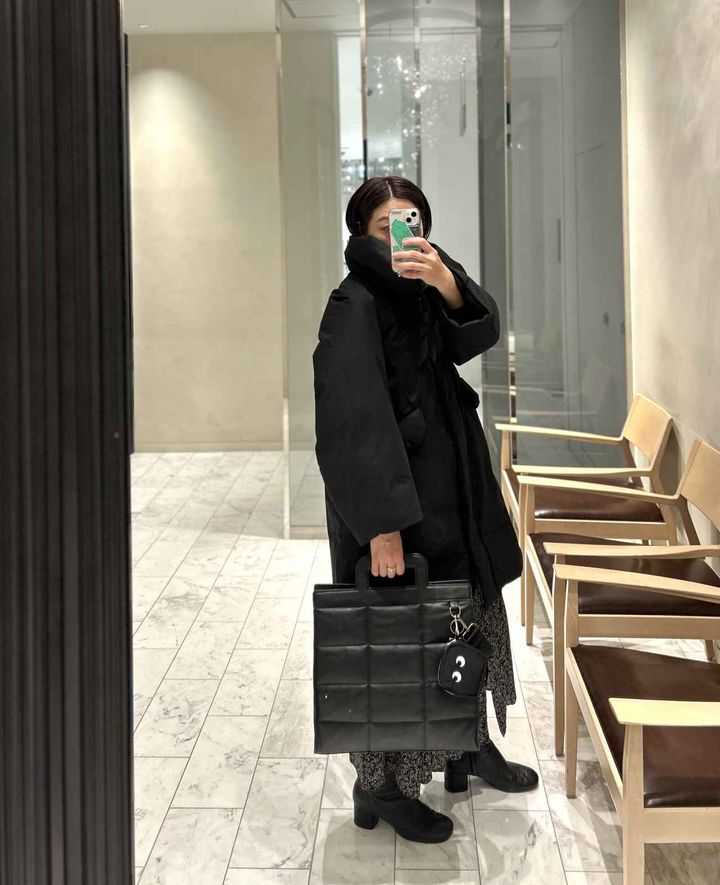 画像1: 【ZARA】キルティング加工ショッパートートバッグ¥7,990 www.zara.com