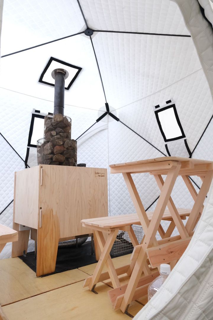 ミネラル温泉ロウリュで、ミネラルを豊富に含んだミストを全身で浴びる蒸気浴ができる。Photo_Courtesy of Bisenyoichi