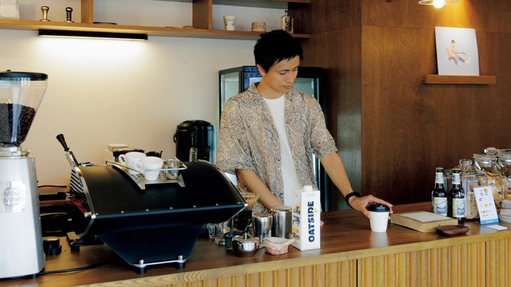 東京〈街と山〉店内